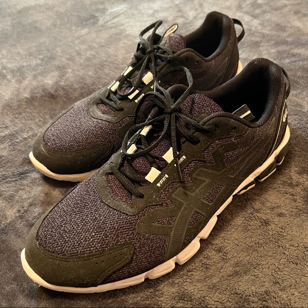 Asics Gel Shoes- Size: 11